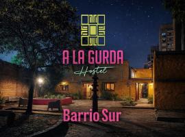 A la Gurda Hostel - Barrio Sur，位于圣米格尔·德·图库玛的酒店