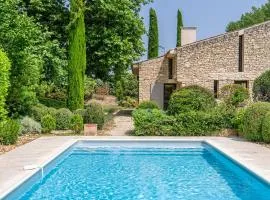 Magnifique villa au coeur de la campagne de Gordes