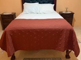 Glenmuir Villa，位于May Pen的酒店