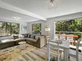Family Beach House with Outdoor Entertaining