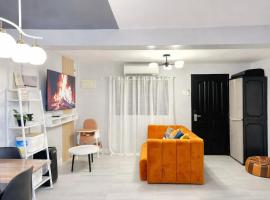 BBQ Grill Karaoke Free Parking Near Anjo World，位于Minglanilla的酒店