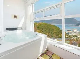 Geoje Forest-Morning Spa Pension