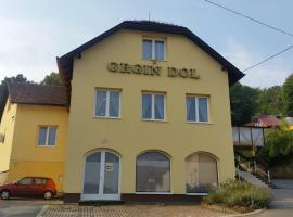 Guest House Grgin Dol，位于波热加的酒店