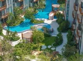 Condo Close to the Beach and City Center