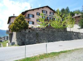 Hotel Ristorante Miravalle，位于泰廖的酒店