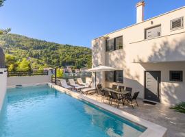 Villa Dida Bozo by Villas Guide，位于布拉采的酒店