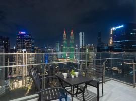 Moonway Luxury Suites At TM KLCC City Center，位于吉隆坡的带热水浴缸的酒店
