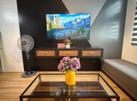 Holland Park Condominium