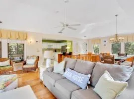 2002 - Hidden Aweigh