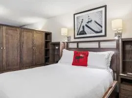 Lift House Lodge, Pet Friendly, Premium Studio Condo