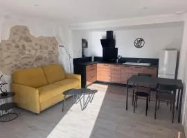 Studio Rénové de Charme en Provence