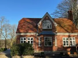 Fully equipped in beautiful nature with lake view