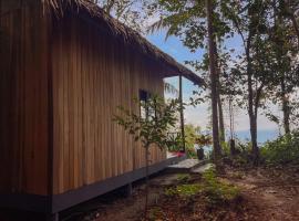 Pyramid Yoga Koh Phangan，位于帕干岛的酒店