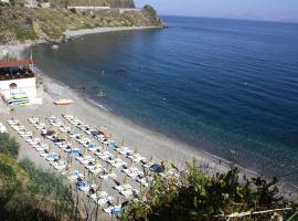 VRClub Villa Ridente，位于焦约萨马雷阿的酒店