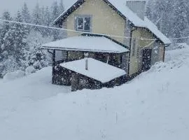 Котедж "Зорі Карпат"