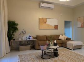 The Moonridge Retreat，位于Sinādil的酒店