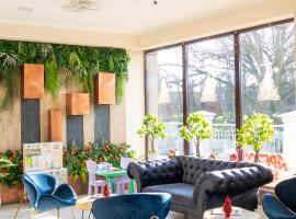 Hotel Riviera，位于Mierzyn的酒店