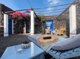 Holiday Home Schön eingerichtetes Bauernhaus - La Finca Yazmina by Interhome