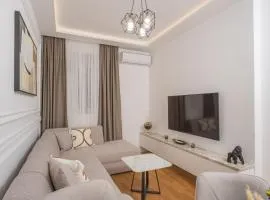 Deluxe Apartment Zarah