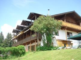 Apartment Rachel mit herrlichem Ausblick by Interhome，位于Rinchnach的酒店