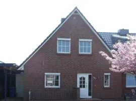 Holiday Home mit Garten und Stellplatz by Interhome