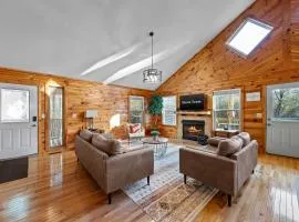 Mountain Cabin Fireplace Views Fire Pit