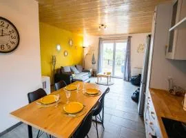 Retreat with Jacuzzi near the Dams