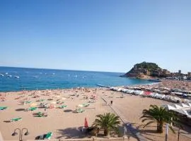 Lets Holidays Tossa de Mar Beach Apartment