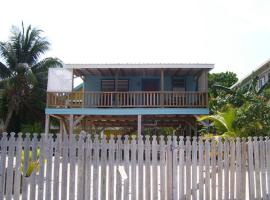 Carolyn's Other House- Gold Standard Certified，位于库尔克岛的乡村别墅