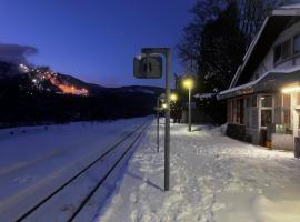 Hirafu Station Guesthouse - Ekinoyado Hirafu，位于俱知安町的酒店