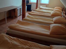 Bida z Nędzą - Nędza，位于杜什尼基-兹德鲁伊的酒店