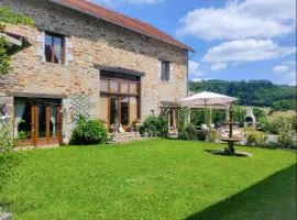 La Grande Maison à Janaillat