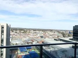 Premium Twin King Ensuite plus Double sofa bed - Mcity shopping center - Clayton - Monash University and Hospitals - Super Fast Wifi - Free Parking & Amenities - Complementary drinks & coffee