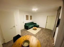 Gemütliche Wohnung 600 Meter zur S-Bahn, 18 Min nach München Hbf