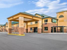 Quality Inn Brewerton - Syracuse Oneida Lake Area，位于Brewerton的酒店