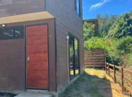 Cabaña camino a la costa，位于瓦尔迪维亚的酒店