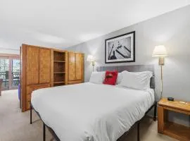 Lift House Lodge, Pet Friendly Studio Condo
