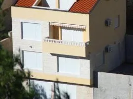 Villa Astra & Pinija