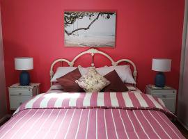 Corporate or Freelance worker & Tasmania Ferry Base-Short Long Stay Geelong，位于Corio的酒店