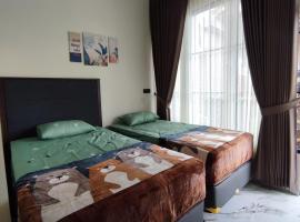 AJA Tumpaksewu Homestay，位于Lumajang的酒店