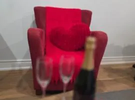 Togather Time,5 minutes to HYW 401