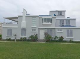 Casa de Playa Mejía，位于Islay的酒店