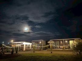 LeLaNa Farmstay Camping，位于北冲的酒店