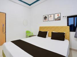 Spot On Khushi Hotel & Restaurant，位于Narwar的酒店