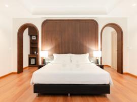 Sann Boutique Nan，位于南府的带停车场的酒店