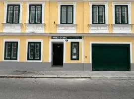 700米环膳食公寓