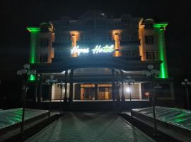 Hepci Hotel，位于Ŭroteppa的酒店