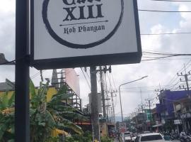 Cafe13，位于帕干岛的酒店