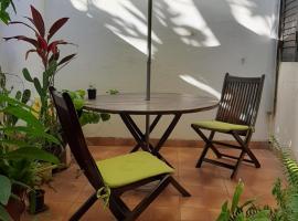 Comme à la maison! Le Moule，位于勒穆莱的酒店