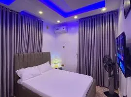 henryroyals apartment